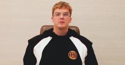 Hayden Davis in jail in 2025? card icon